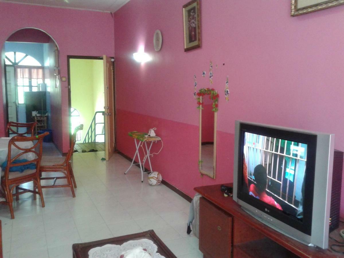 Seri Lagenda Apartment Kuah Exterior photo
